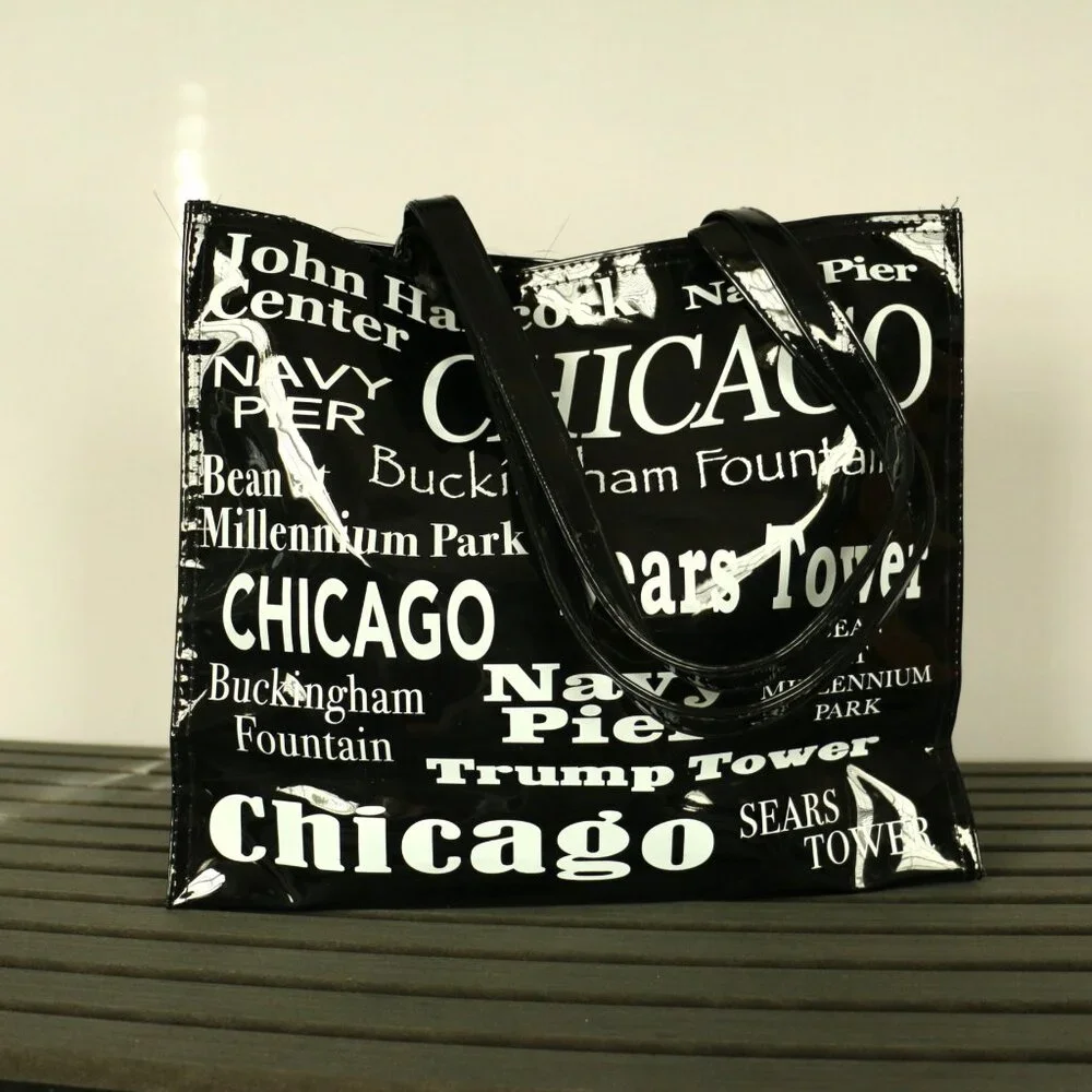 Chicago Landmark Vinyl Tote Bag, Shopping Bag, Souvenir Tote, Black and White - Picture 4 of 10